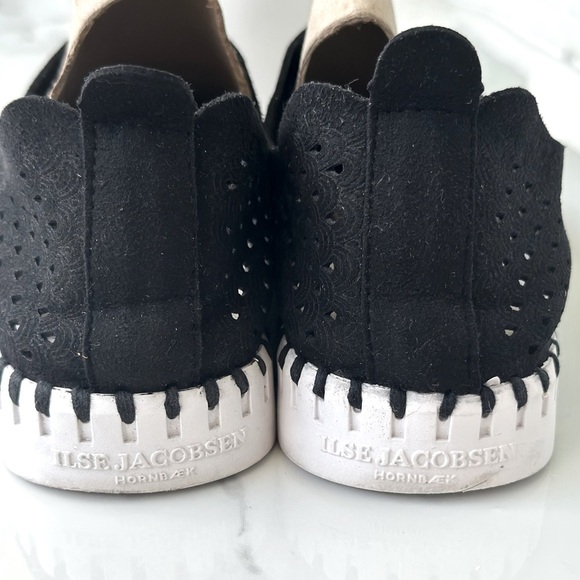 ILSE JACOBSON - Perforated Scalloped Suede Tulip Flats - Black size 10 (40) - Picture 5 of 8